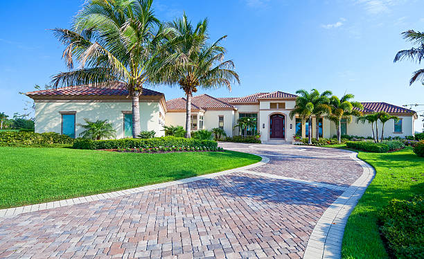 Best Driveway Pavers Near Me  in Coshocton, OH